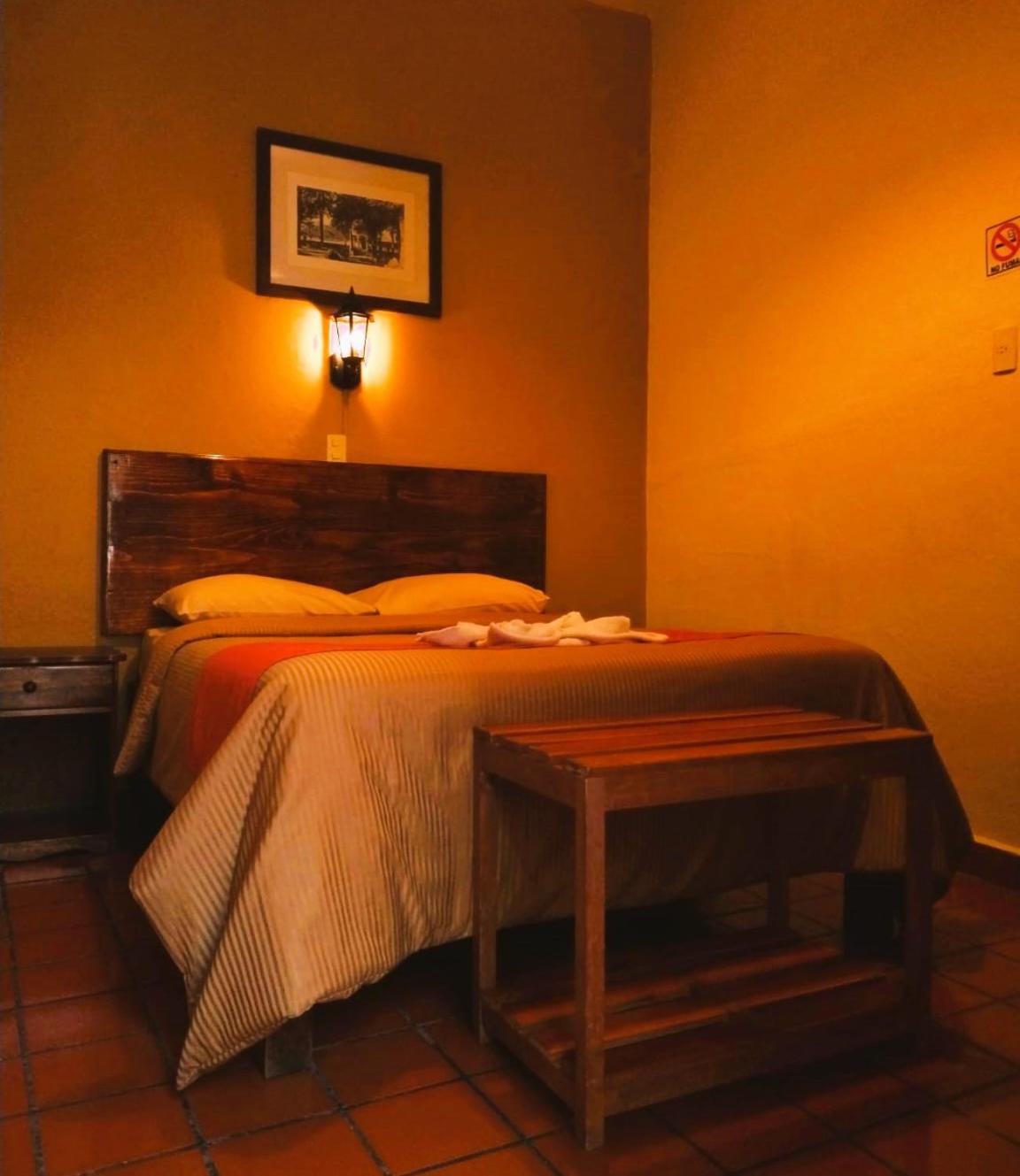 Dominnycos San Cristobal de las Casas Exterior photo